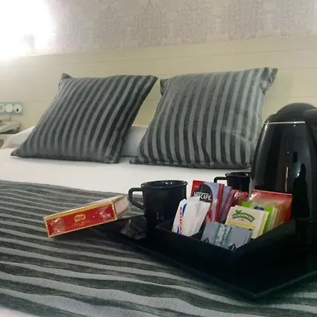 La Boutique Puerta Osario Hotel