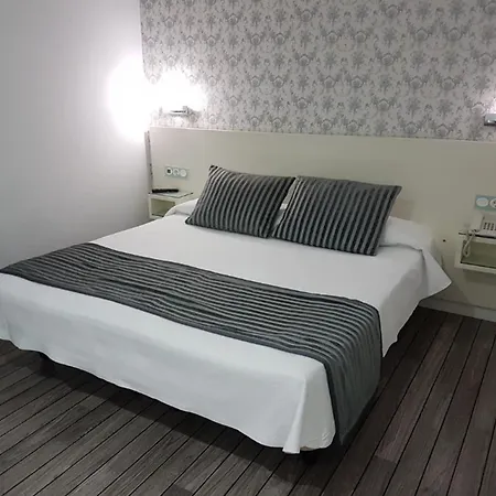 Ξενοδοχείο La Boutique Puerta Osario 3*