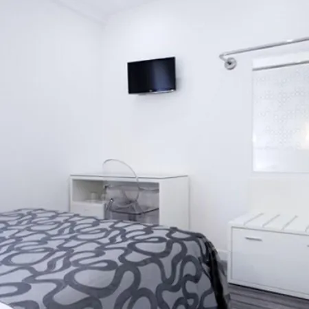 מלון La Boutique Puerta Osario 3*