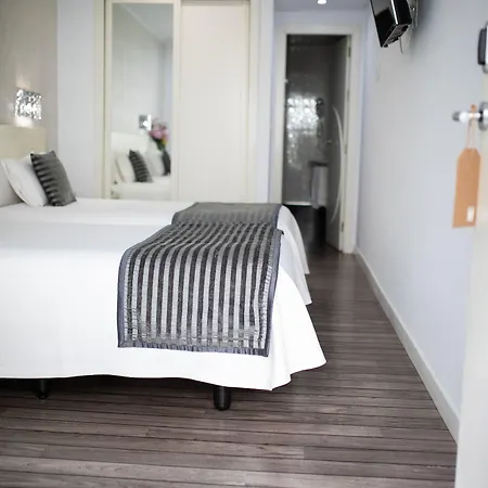 La Boutique Puerta Osario Κόρδοβα
