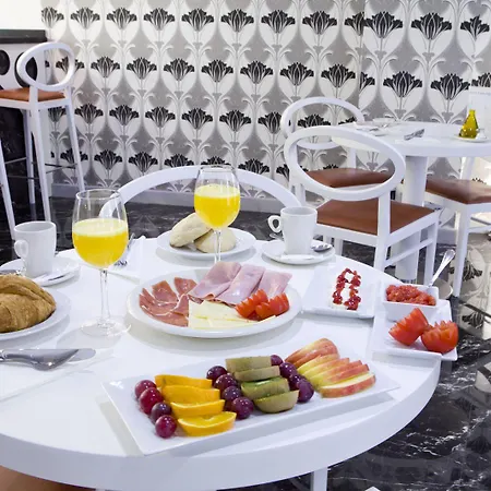 מלון La Boutique Puerta Osario 3*