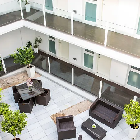 La Boutique Puerta Osario מלון קורדובה