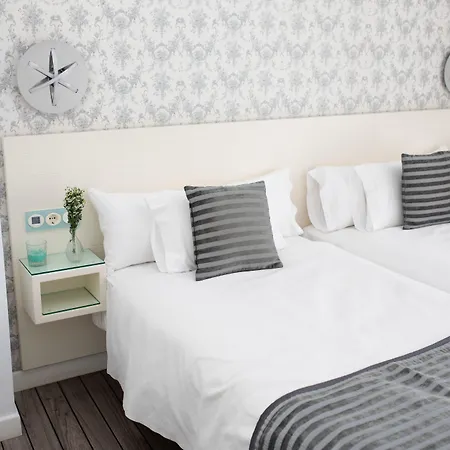 La Boutique Puerta Osario מלון קורדובה