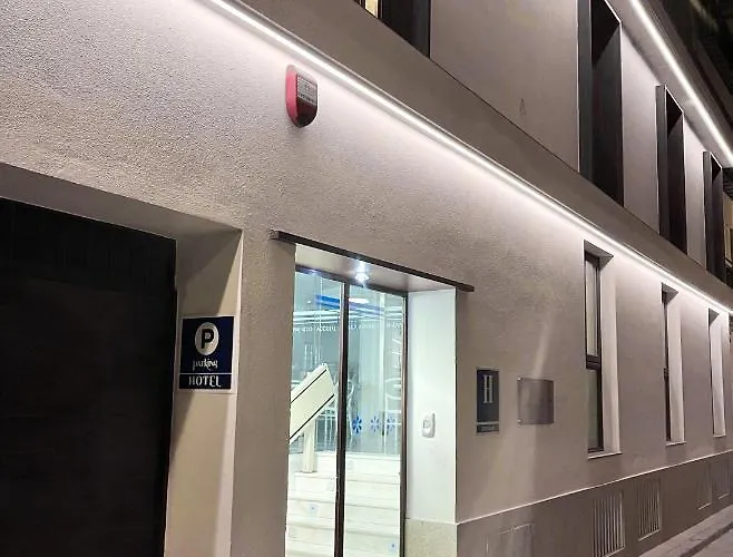 奥萨里奥之门精品酒店 酒店